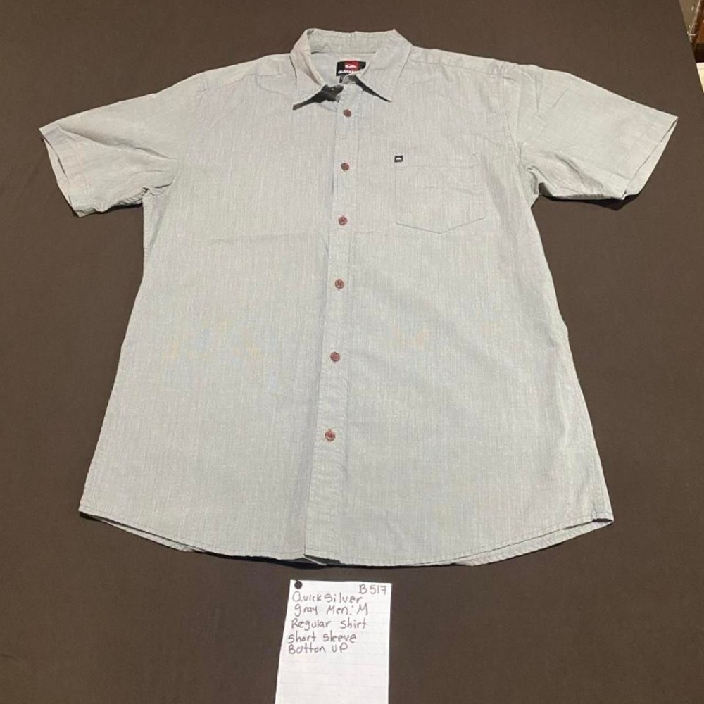 Quiksilver gray button up shirt men M. SKU-B517